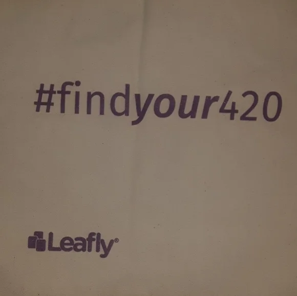 💌 5 for 15 - Leafly Cloth Tote Bag - Picture 3 of 4